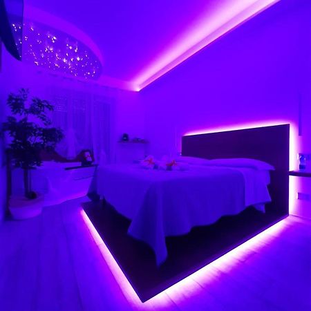 Готель Il Mare Di Roma Deluxe Лідо-ді-Остія Екстер'єр фото
