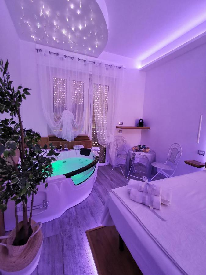 Готель Il Mare Di Roma Deluxe Лідо-ді-Остія Екстер'єр фото