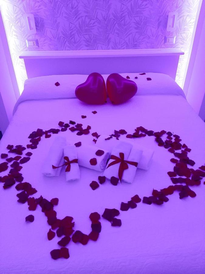 Готель Il Mare Di Roma Deluxe Лідо-ді-Остія Екстер'єр фото
